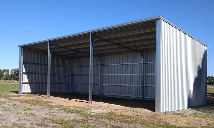 Syndicate Builders Equestrian Barns, stables, sheds